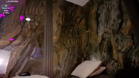 khler_angelis online show from September 22, 12:18 pm