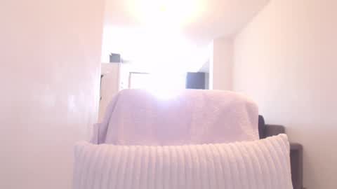 Khloe online show from September 24, 10:51 am