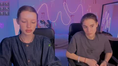 khloebeauty online show from March 24, 8:36 pm