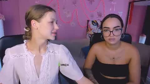 Snapshot of khloebeauty chatting on June 28, 9:04 am khloebeauty online show from June 28, 9:04 am