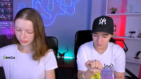 Snapshot of khloebeauty chatting on July 5, 9:05 am khloebeauty online show from July 5, 9:05 am