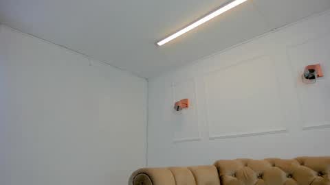 Khloe online show from January 19, 4:44 am