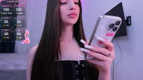 Snapshot of khloeyourangel chatting on October 1, 7:09 pm Khloe online show from October 1, 7:09 pm