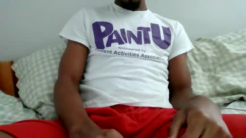 Snapshot of khocolatekheerios chatting on October 6, 7:33 pm toby online show from October 6, 7:33 pm