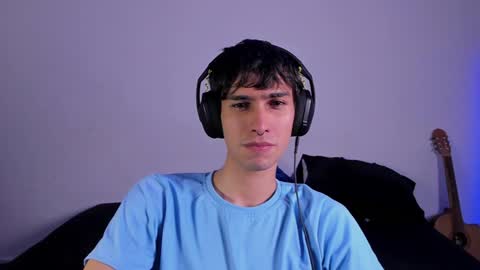 khozler_ online show from February 9, 3:22 am