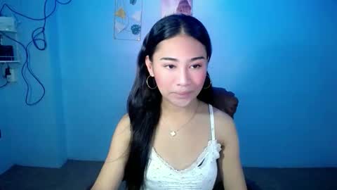 Snapshot of kiana4uxoxo chatting on December 1, 4:06 am Kiana online show from December 1, 4:06 am