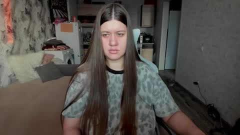 Snapshot of kianna_dior_ chatting on November 19, 9:53 am kianna_dior_ online show from November 19, 9:53 am