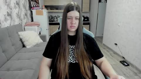 Snapshot of kianna_dior_ chatting on November 30, 10:30 am kianna_dior_ online show from November 30, 10:30 am