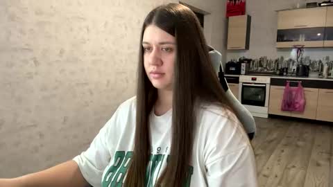 Snapshot of kianna_dior_ chatting on December 3, 10:13 am kianna_dior_ online show from December 3, 10:13 am