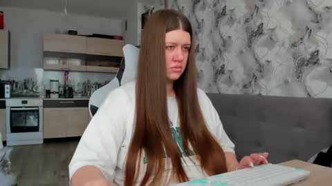 Snapshot of kianna_dior_ chatting on January 11, 7:02 am kianna_dior_ online show from January 11, 7:02 am