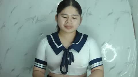 Snapshot of kianna_schmitz chatting on February 2, 9:56 pm Your SweetGirl Ts online show from February 2, 9:56 pm