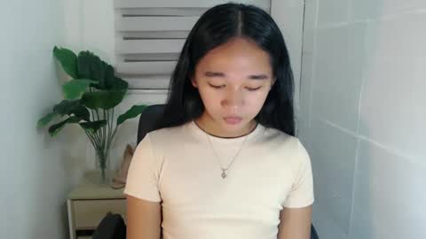 i love bella online show from December 7, 1:58 am