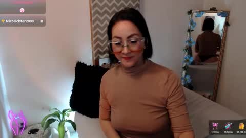 Kiara Bermont online show from January 9, 8:10 pm