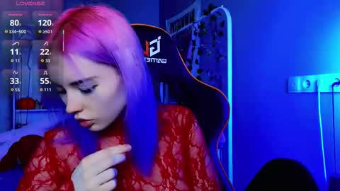 Kira online show from October 30, 9:15 pm