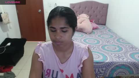 Snapshot of kiara_williamss chatting on February 8, 4:14 pm Kiara online show from February 8, 4:14 pm