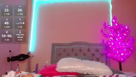 Kiara Benedetti online show from November 9, 11:36 pm