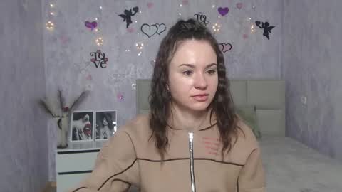 Kara online show from February 17, 7:21 pm