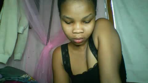 Snapshot of kiarah_69 chatting on May 18, 4:07 am kiarah 69 online show from May 18, 4:07 am