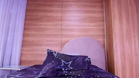 kiaralopez_ online show from May 23, 3:12 am