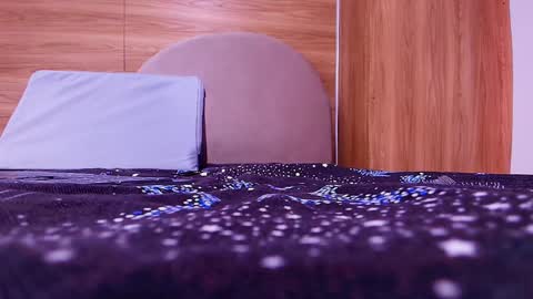 kiaralopez_ online show from May 26, 3:02 am