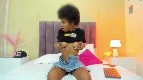 Sara Palacios online show from January 10, 3:52 am