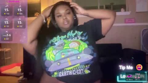 KiaraSugars online show from March 3, 5:02 am