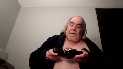 Snapshot of kickinme chatting on March 8, 6:37 pm KICKINME online show from March 8, 6:37 pm