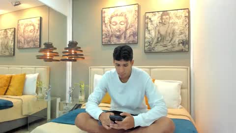 Kieran Derek online show from October 29, 3:31 am