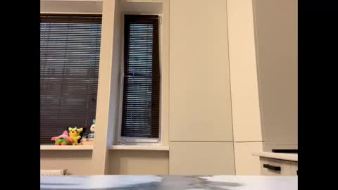 Hey theremy name is Sofi  online show from December 1, 12:10 pm