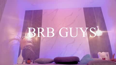 Snapshot of kiiimthompson chatting on October 17, 3:58 pm Kim Thompson online show from October 17, 3:58 pm