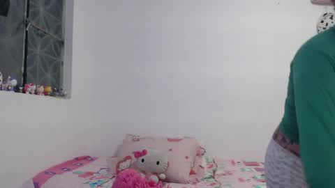 Nezumy Rey  online show from May 16, 11:57 pm