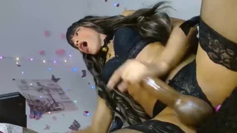  kika lorace  online show from February 9, 1:33 am