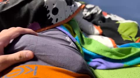 kike572183 online show from April 14, 12:27 am