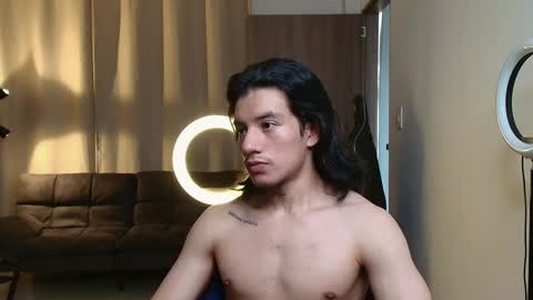 Snapshot of kikeruiz_19 chatting on January 10, 5:45 pm kikeruiz 19 online show from January 10, 5:45 pm