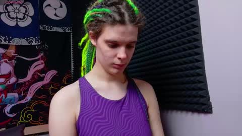 Kiki online show from November 28, 10:07 am