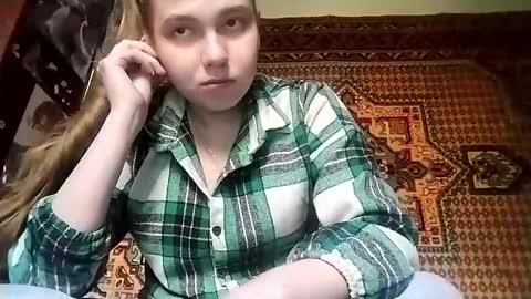 Snapshot of kikibang_ chatting on November 11, 8:14 am kikibang_ online show from November 11, 8:14 am