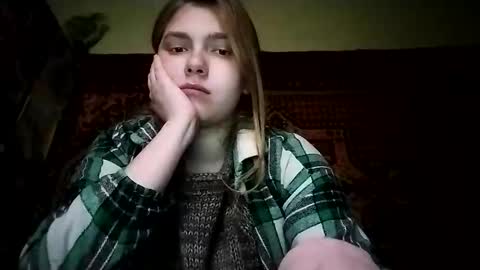 Snapshot of kikibang_ chatting on December 5, 9:29 am kikibang_ online show from December 5, 9:29 am