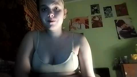 Snapshot of kikibang_ chatting on January 12, 8:47 pm kikibang_ online show from January 12, 8:47 pm