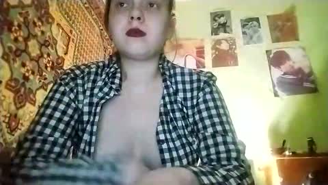 Snapshot of kikibang_ chatting on February 28, 10:00 pm kikibang_ online show from February 28, 10:00 pm