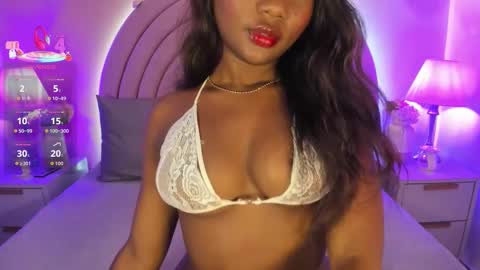 KI KI online show from September 18, 8:11 pm