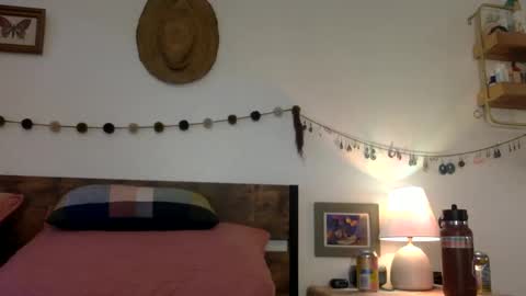 kikiraebabyy online show from March 6, 3:45 pm