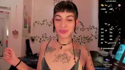 Bella online show from July 2, 8:26 pm