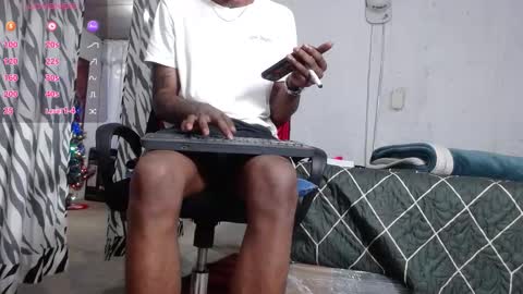 Kilian xxx online show from December 14, 11:04 am