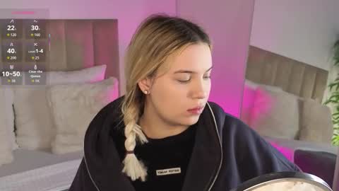 kiliananoir online show from February 22, 6:46 am