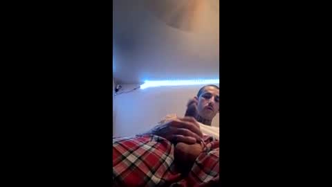 Snapshot of killakk_117 chatting on May 25, 7:20 pm killakk_117 online show from May 25, 7:20 pm