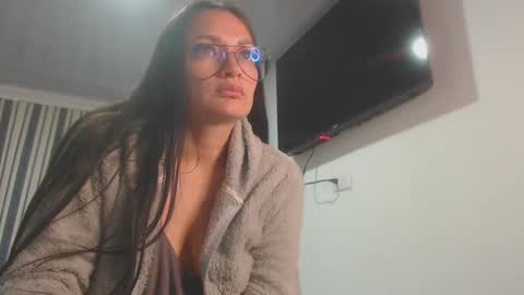 killey online show from February 1, 5:18 am