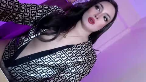 Snapshot of kim_aero chatting on October 21, 2:40 pm kim_aero online show from October 21, 2:40 pm