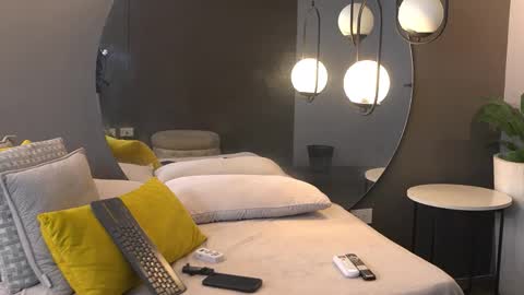 Kim online show from December 22, 12:46 pm