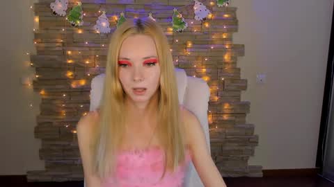 kim_boyd online show from January 11, 12:40 pm