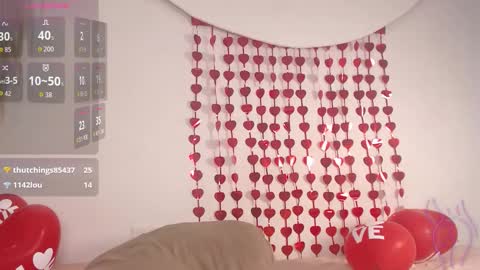 Snapshot of kim_brown2 chatting on February 5, 2:27 am Kim Follow me please online show from February 5, 2:27 am